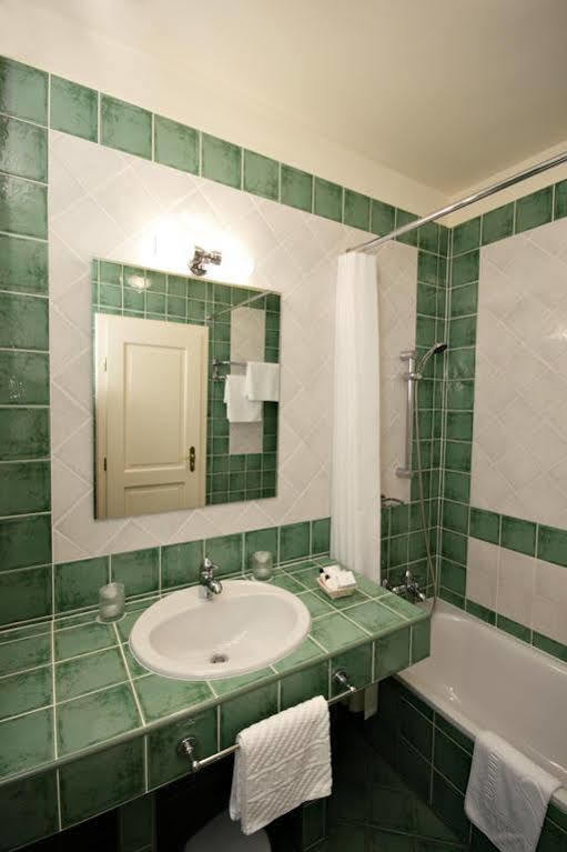 Hotel La Residenza Timişoara Buitenkant foto