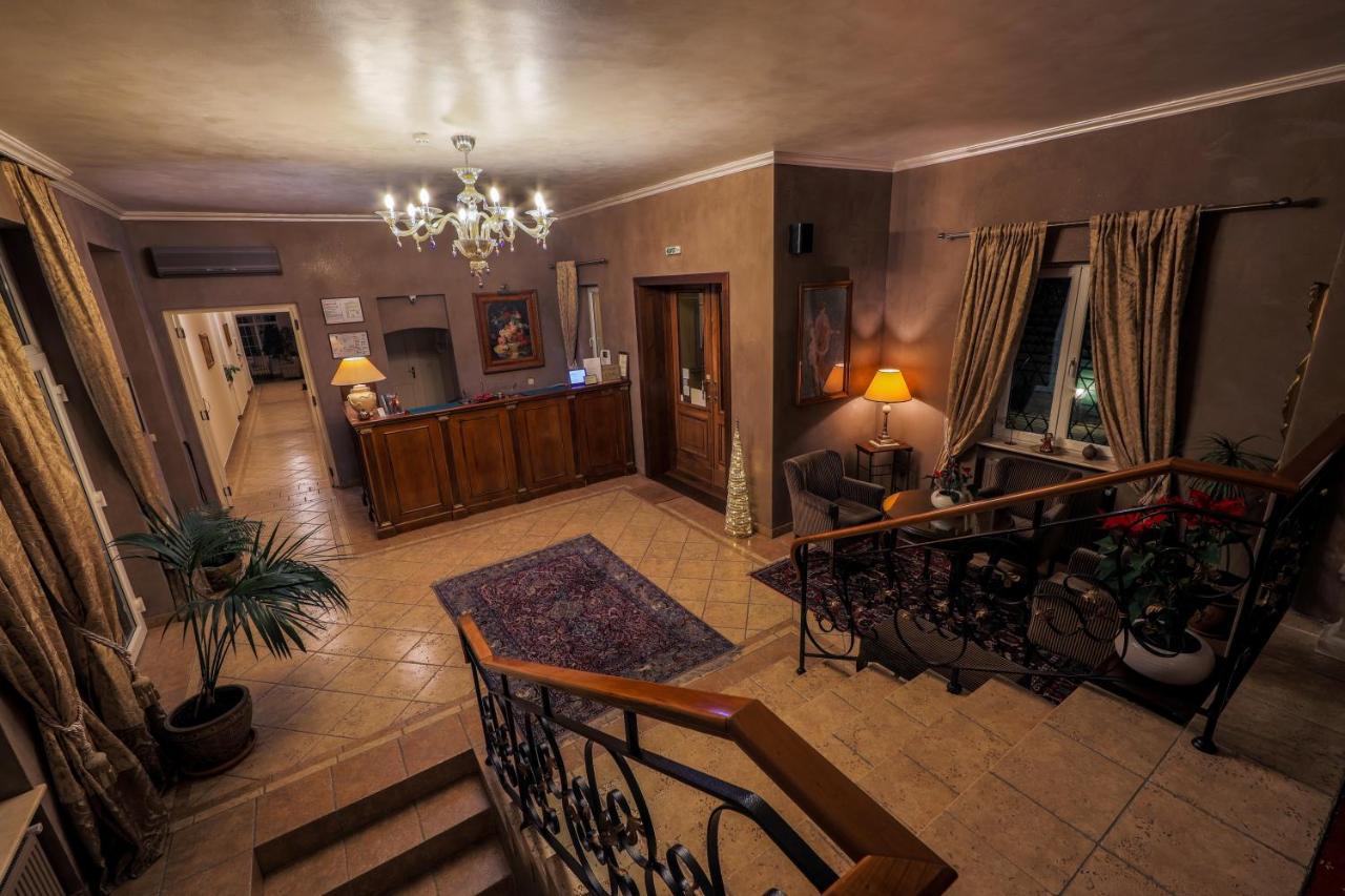 Hotel La Residenza Timişoara Buitenkant foto